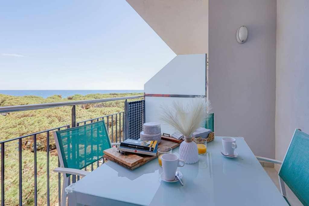 Apartamento Condal Blanes Bagian luar foto